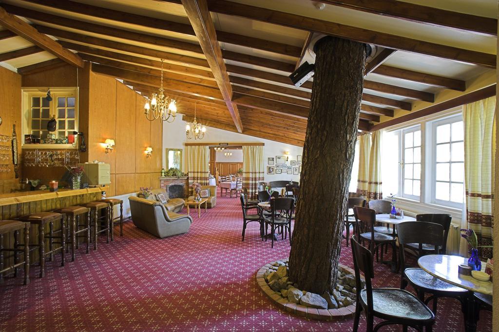 New Helvetia Hotel Platres Buitenkant foto